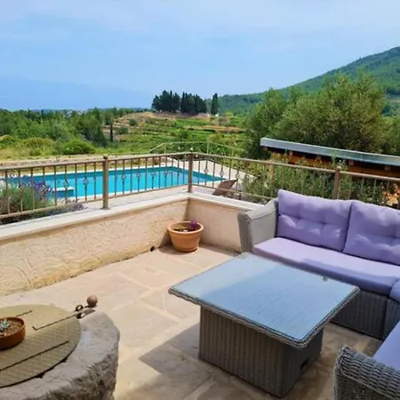 Natura Villa *